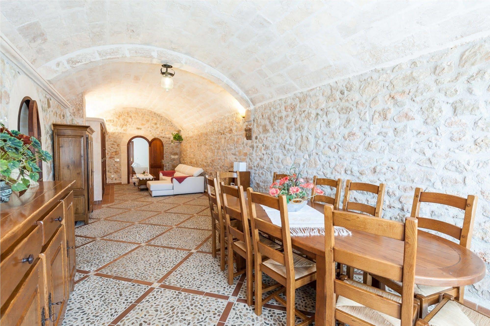 Son Moll * Petra (Mallorca)